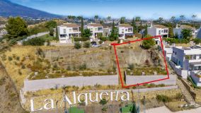 Plot for sale in La Alqueria, Benahavis