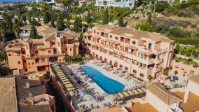 Apartamento Planta Baja en venta en Altos del Paraiso, Benahavis