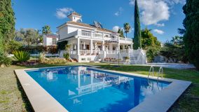 Villa for sale in Valdeolletas, Marbella City