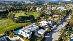 Villa for sale in Nueva Andalucia, Marbella