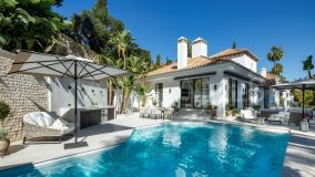 Villa for sale in La Quinta, Benahavis