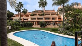 Appartement rez de chaussée for sale in Albatross Hill, Nueva Andalucia