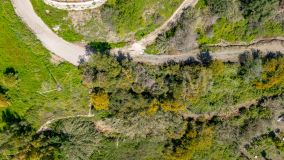Grundstück zu verkaufen in Los Arqueros, Benahavis