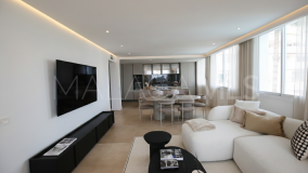 Lägenhet for sale in Jardines de Andalucia, Nueva Andalucia