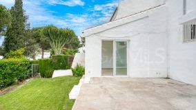 Maison de Ville for sale in Peñablanca, Nueva Andalucia