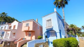 Town House for sale in Aloha Lake Village, Nueva Andalucia