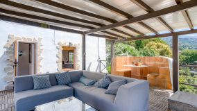 Villa for sale in Balcones de Sierra Blanca, Marbella Golden Mile