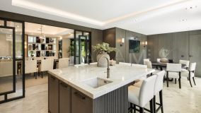 Villa en venta en Las Brisas, Nueva Andalucia