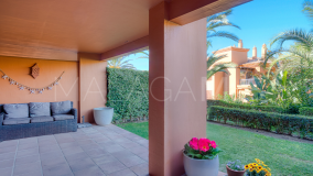 Erdgeschosswohnung zu verkaufen in Benatalaya, Estepona Ost