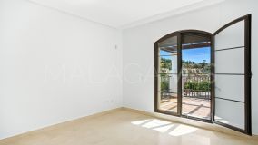 Reihenhaus zu verkaufen in Los Arqueros, Benahavis