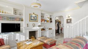 Town House for sale in El Capricho, Marbella Golden Mile