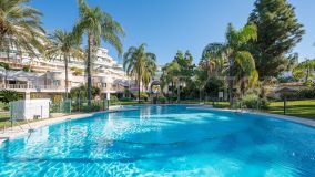 Apartamento en venta de 3 dormitorios en Marbella - Puerto Banus