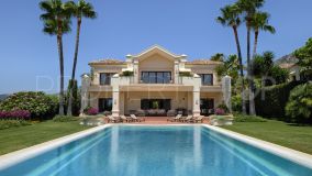 Villa en venta con 5 dormitorios en Marbella Hill Club