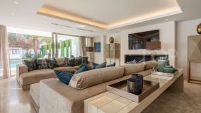 Villa de 4 dormitorios en venta en Marbella Golden Mile