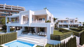 Semi Detached Villa for sale in Selwo, Estepona East