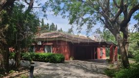 Villa en venta con 4 dormitorios en Sotogrande Bajo