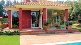 Villa en venta con 4 dormitorios en Sotogrande Bajo