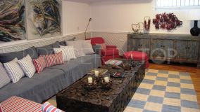 For sale town house with 6 bedrooms in Paseo del Río