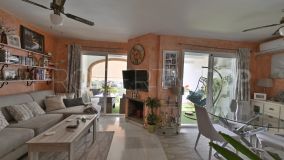 For sale town house in Calahonda