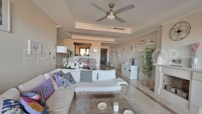 Apartamento planta baja a la venta de 2 dormitorios en El Soto de Marbella