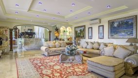 Villa for sale in Torrequebrada, Benalmadena