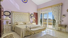 Villa for sale in Torrequebrada, Benalmadena