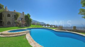 Villa for sale in Mijas Pueblo