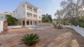 Villa for sale in Cerros del Aguila, Mijas Costa