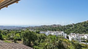 Ático en venta en La Mairena, Marbella Este