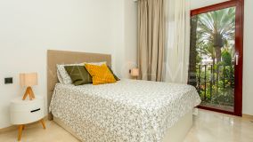 Apartamento en venta en Elviria, Marbella Este
