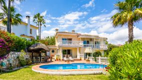 Villa en venta en Calahonda, Mijas Costa
