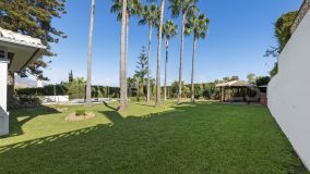 Villa for sale in Cerros del Aguila, Mijas Costa