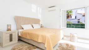 Villa en venta en Calahonda, Mijas Costa