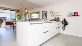 Ground Floor Apartment for sale in Cabopino, Marbella East