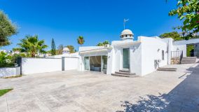 Villa for sale in Calahonda, Mijas Costa