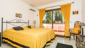 Villa zu verkaufen in Calahonda, Mijas Costa