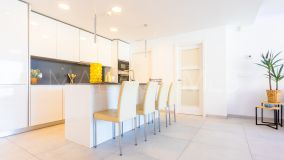 Penthouse for sale in La Quinta, Benahavis