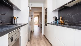 Wohnung zu verkaufen in Cabopino, Marbella Ost