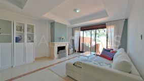 Ático en venta en La Mairena, Marbella Este