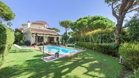 Villa en venta en Calahonda, Mijas Costa