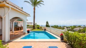 4 bedrooms villa for sale in Calahonda