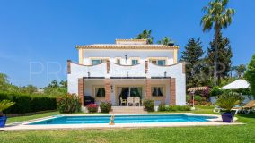 Calahonda 4 bedrooms villa for sale