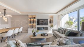 Duplex penthouse with 3 bedrooms for sale in Alhambra del Mar