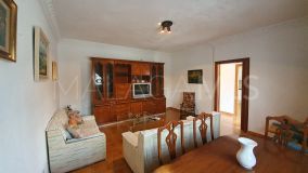 Villa for sale in Guaro