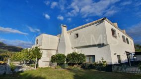 Villa for sale in Guaro