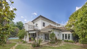 Casa en venta en Nagüeles, Marbella Golden Mile