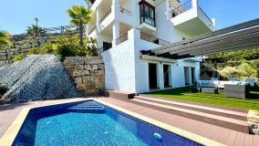 For sale 3 bedrooms villa in Benahavis Hills Country Club