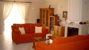 Se vende villa en Chiclana de la Frontera con 3 dormitorios