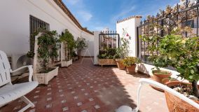 Ground Floor Apartment for sale in Puerto de Cabopino, Marbella East