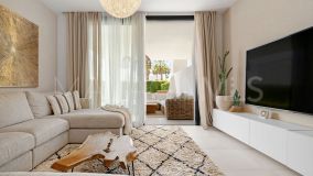 Markplanslägenhet for sale in Cortijo del Golf, Estepona Öst